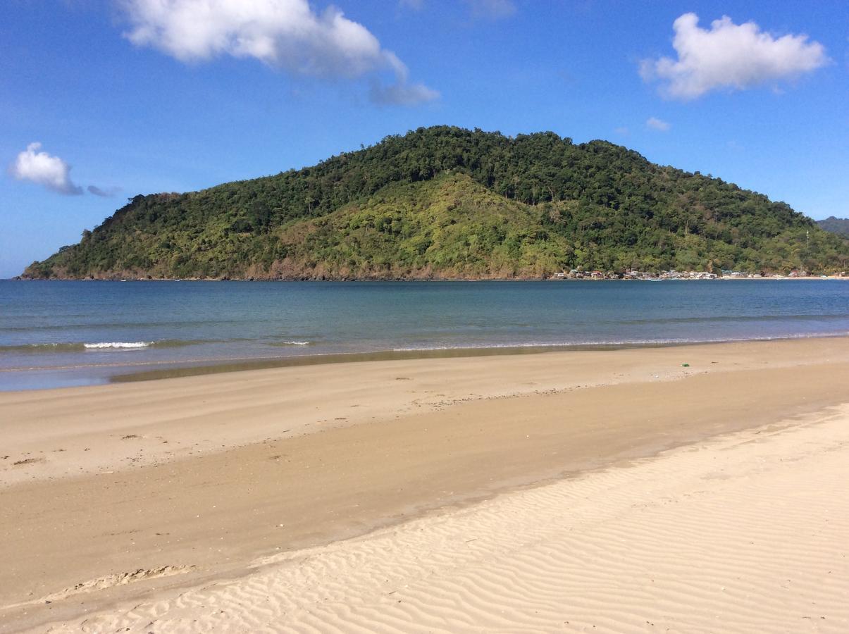 Bucana Beachfront Guesthouse El Nido Exterior foto